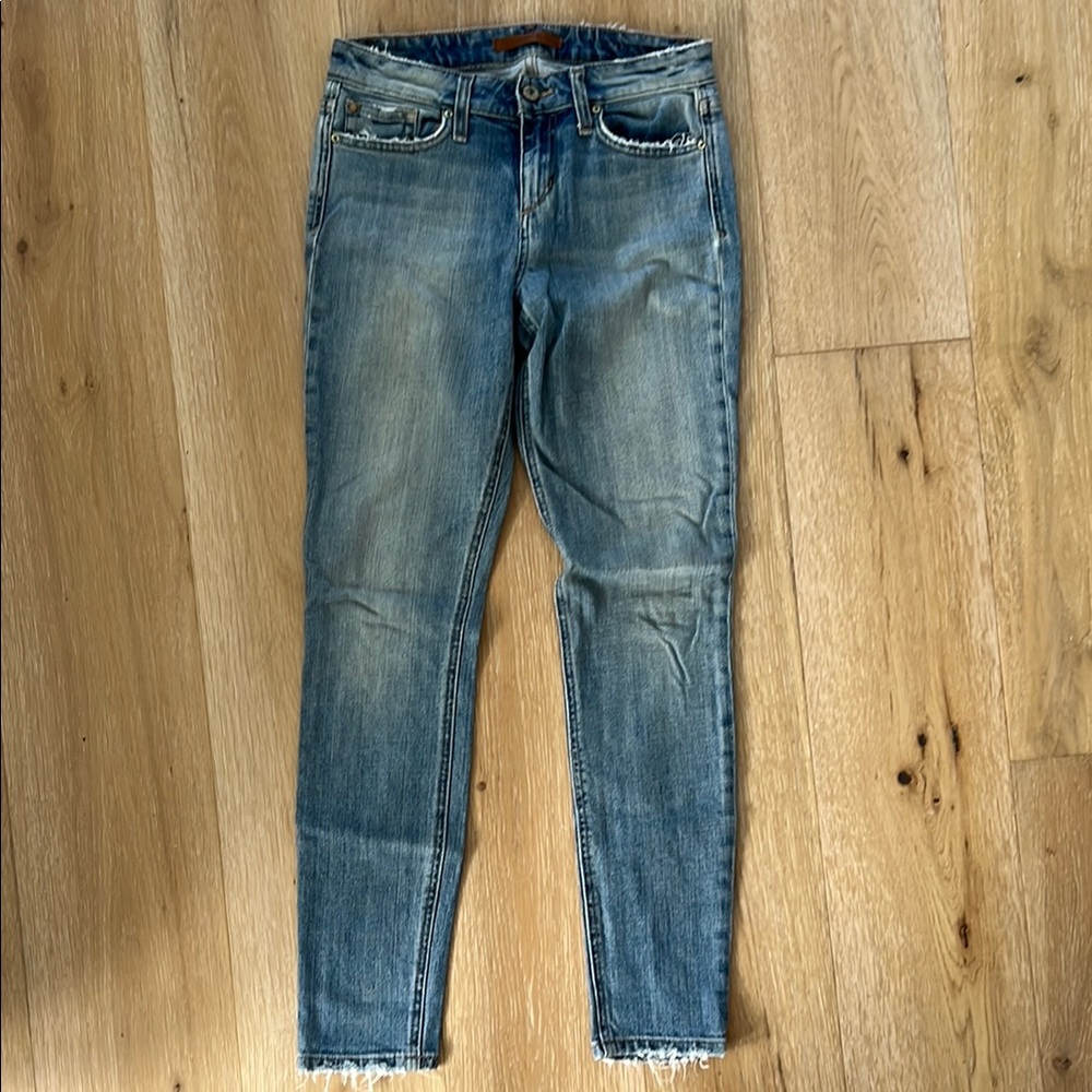 Joe's Jeans Skinny Ankle / 25